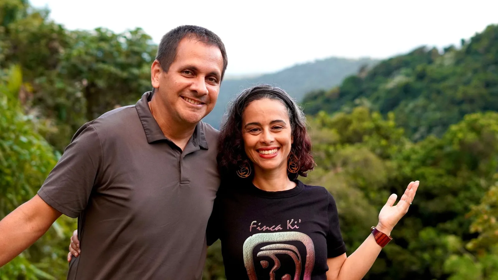 Finca Ki’ hosts in the mountain setting